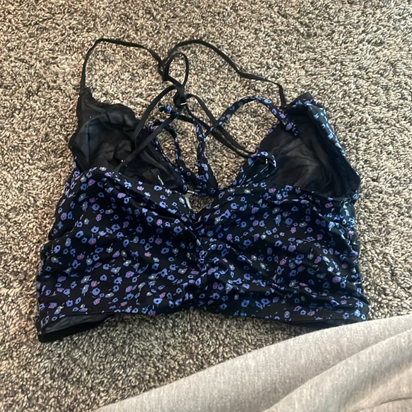 top - Picture 2 of 2